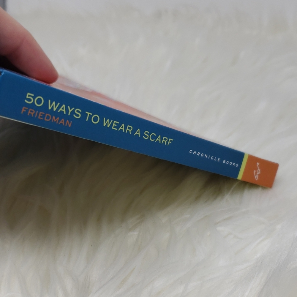 50 Ways To Wear A Scarf by Lauren Friedman - Picture 8 of 8